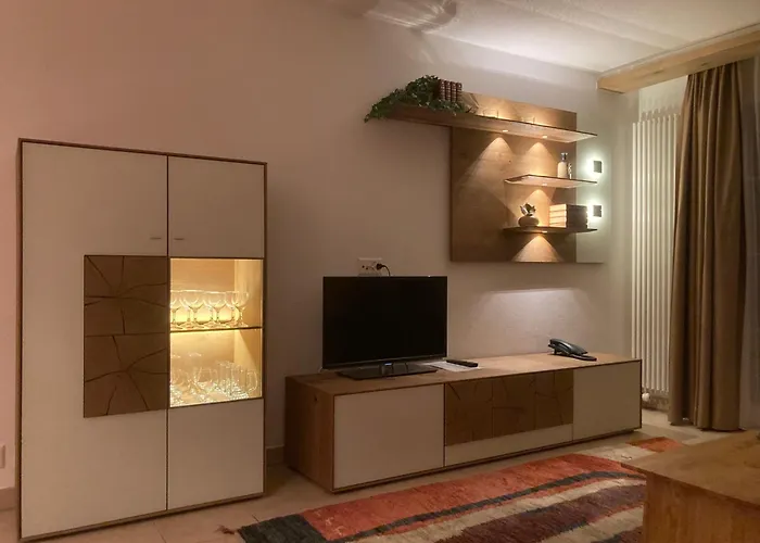 Apartment Aura